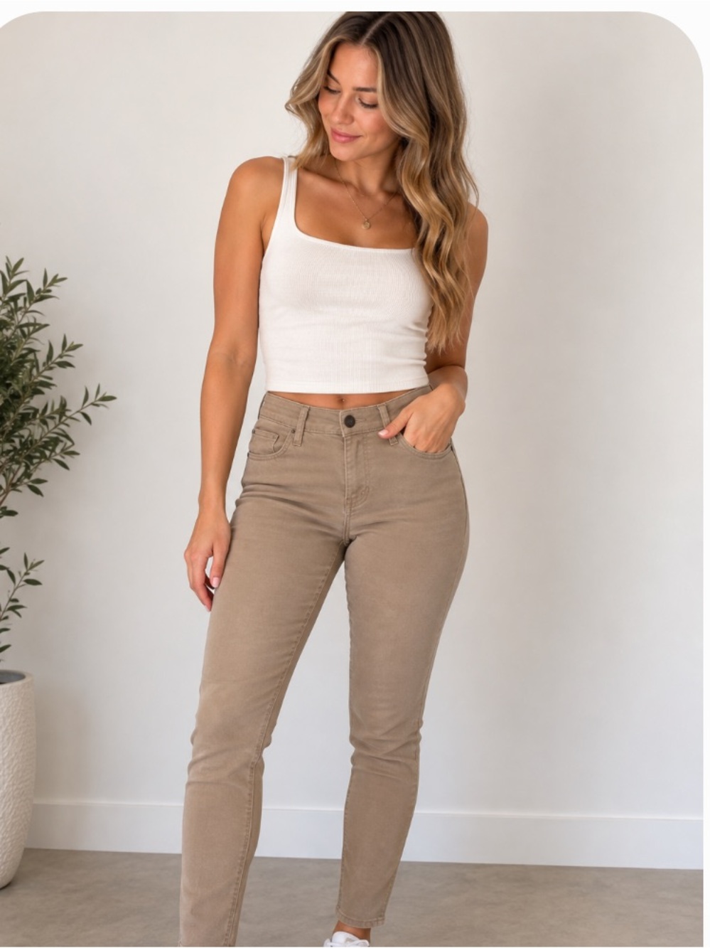 Hollister High-Rise Slim Straight Jeans in Taupe